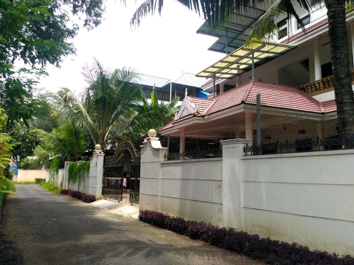 Ocean Homestay *